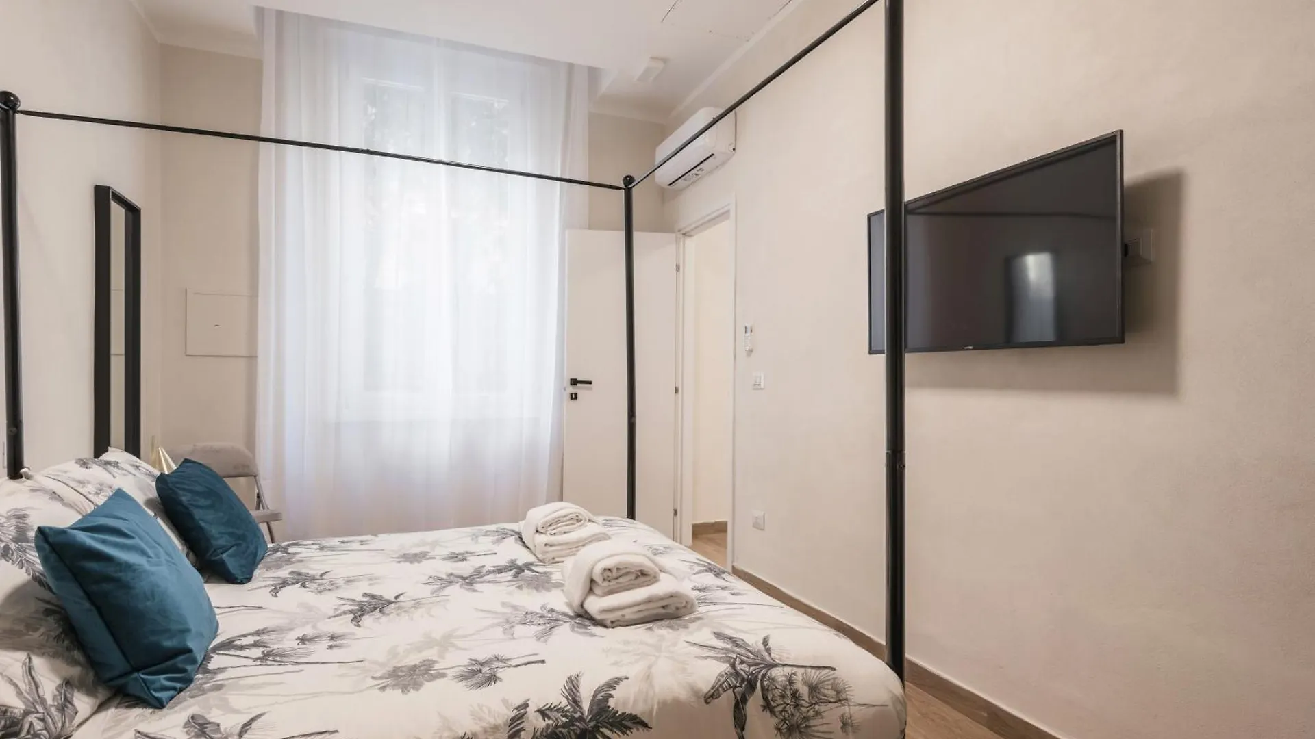Apartment C2 Top Class Apartment, 2 Camere Da Letto Con Giardino In Zona Via Veneto Distante 15 Minuti A Piedi Da Fontana Di Trevi Rome