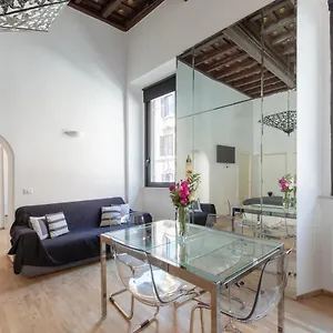 Iflat Bright Near Piazza Di Spagna Apartment