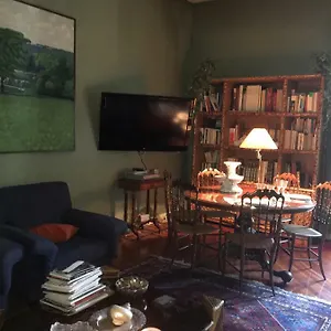Elle House Apartment